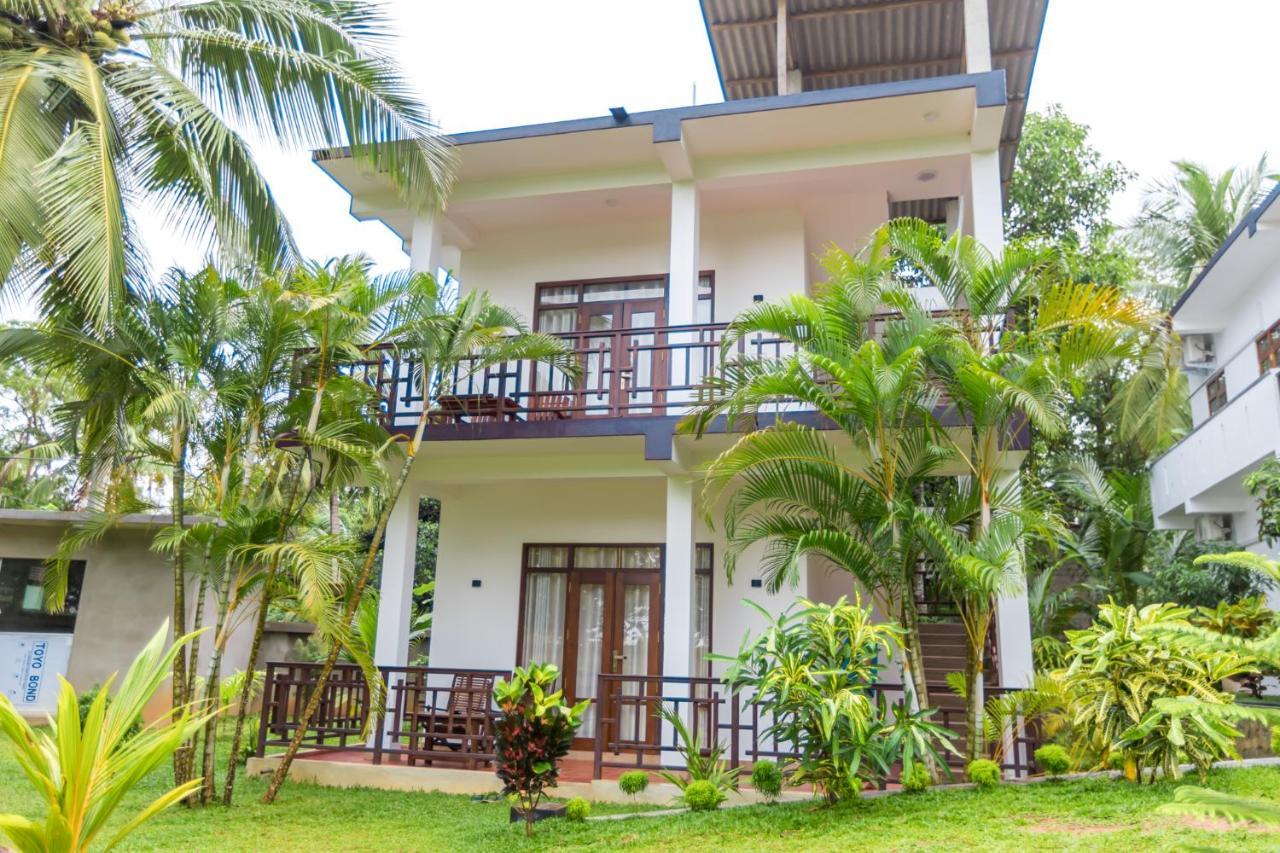 Shine Wave Turtle Beach Tangalle Exterior photo