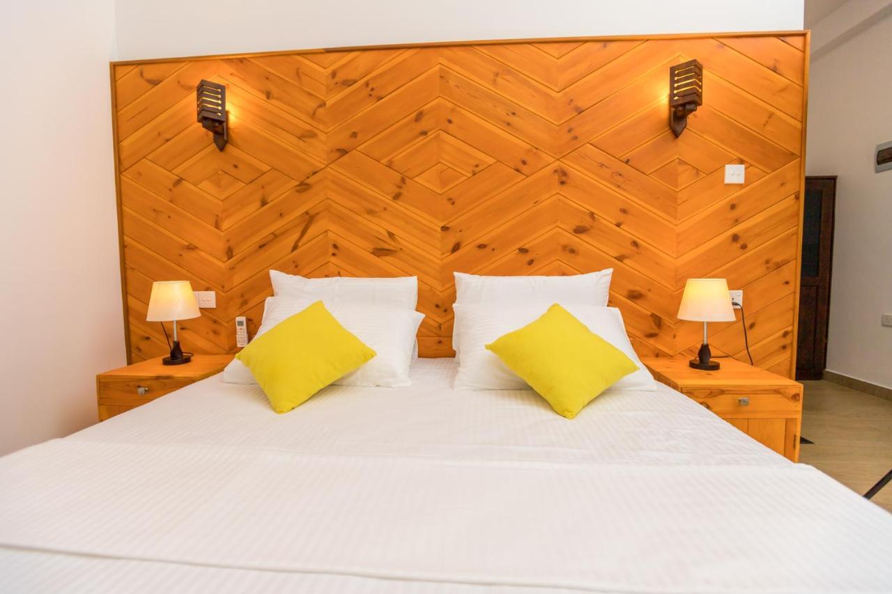 Shine Wave Turtle Beach Tangalle Exterior photo