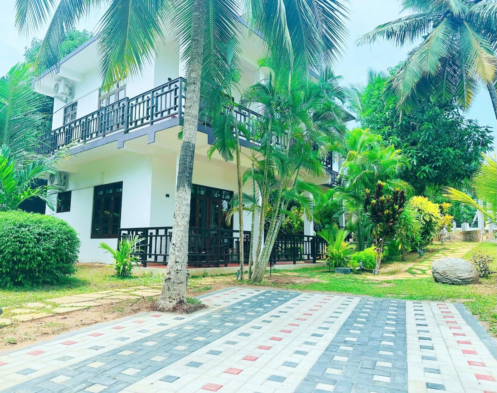 Shine Wave Turtle Beach Tangalle Exterior photo